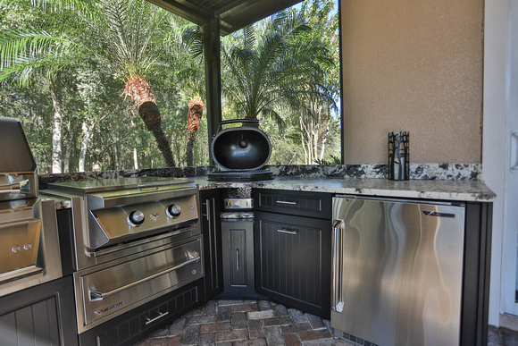 High Design Ideas for Outdoor Kitchens