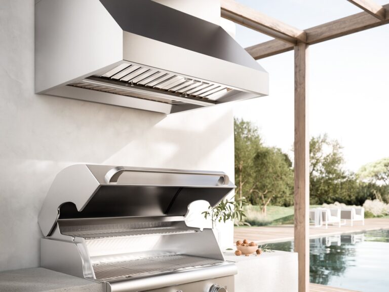 Falmec outdoor grill range hood in outdoor kitchen