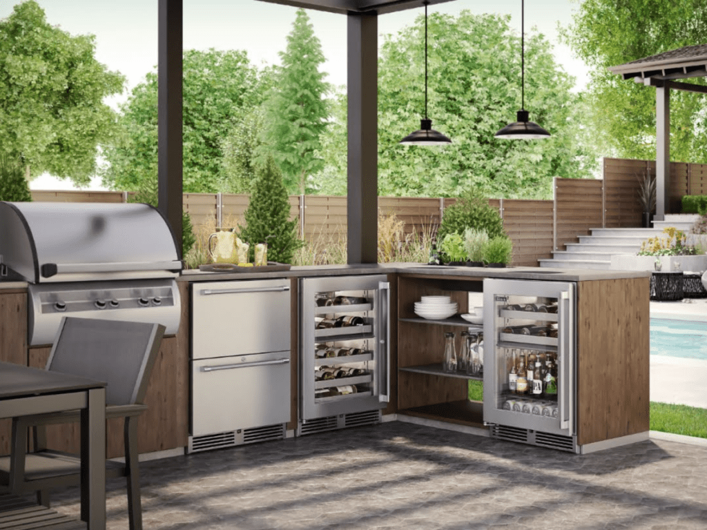 Perlick refrigeration in L-Shaped Outdoor Kitchen
