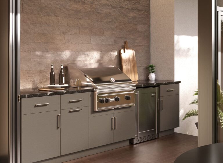 Endura cabinetry in outdoor kitchen