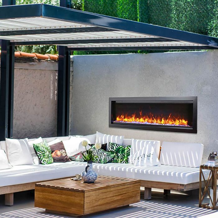Symmetry Amantii fireplace in outdoor living space